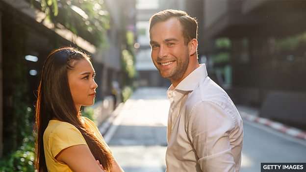 如何在英语中辨别和表达讽刺