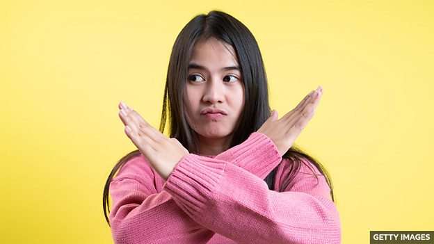 Sack something off 放弃计划，临时取消安排